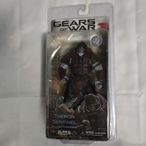 NECA Gears Of War 3 Theron Sentinel Figure Toys R Us Exlusive Factory Sealed NEW